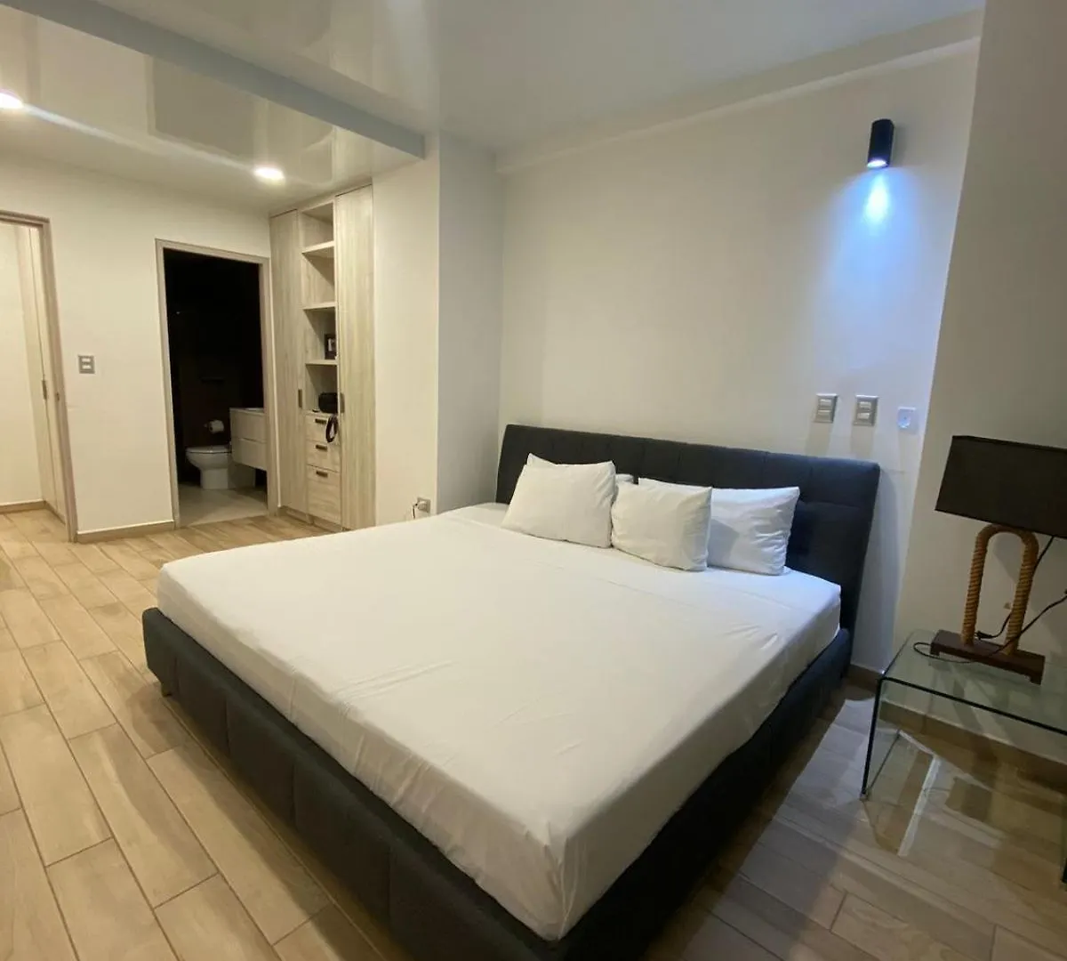 Macondo Quinta Avenida Playa del Carmen